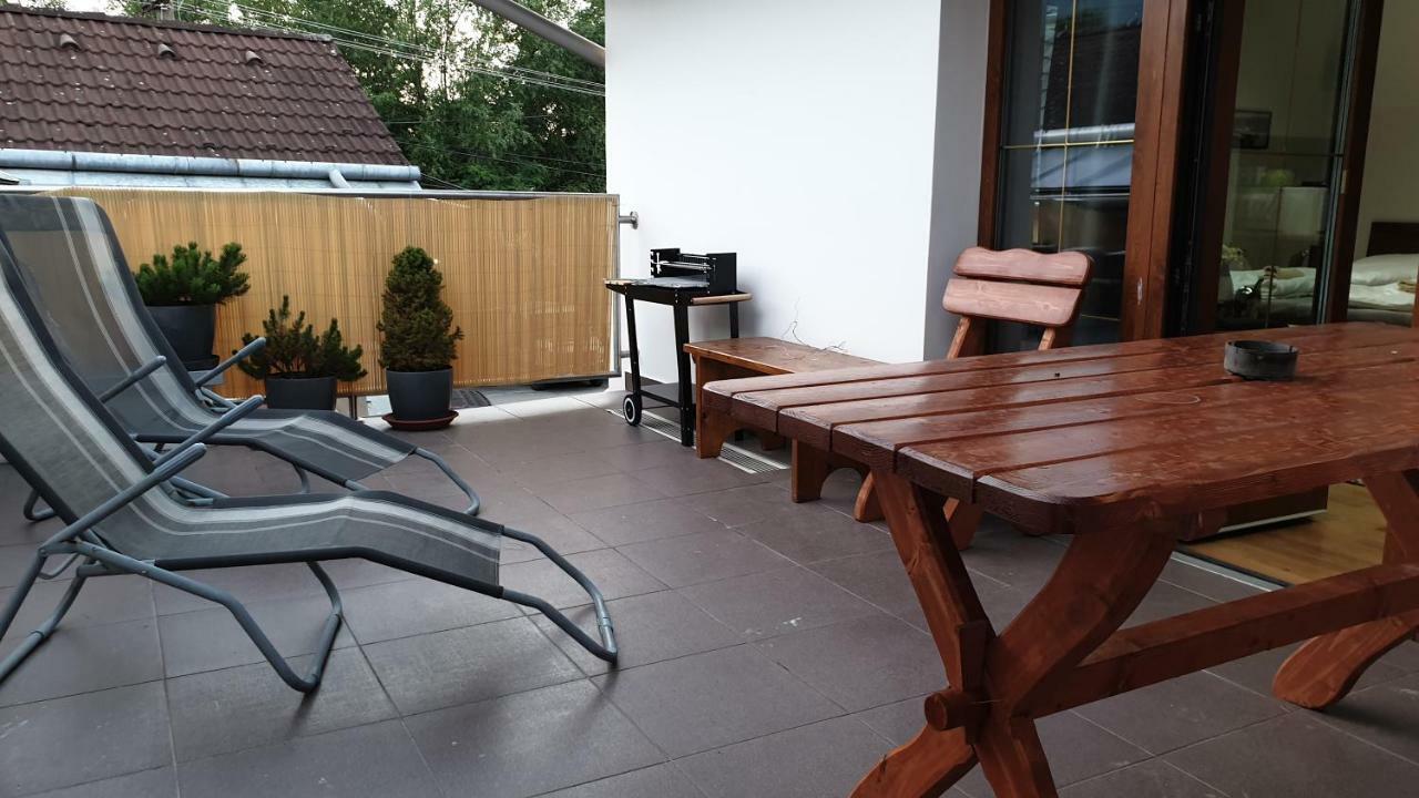 Relax Penzion U Adama Dolna Tizina Exterior photo